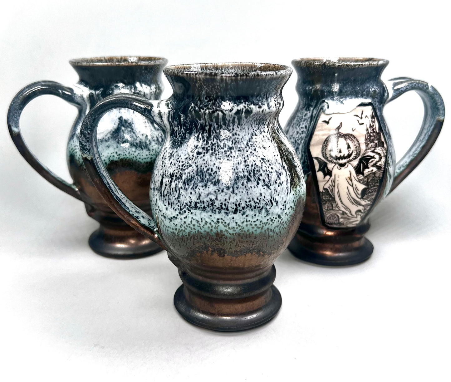 Pumpkinhead Phantom Mug (Gold)