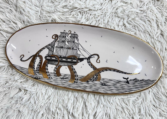 Golden Kraken Medium Oval Platter