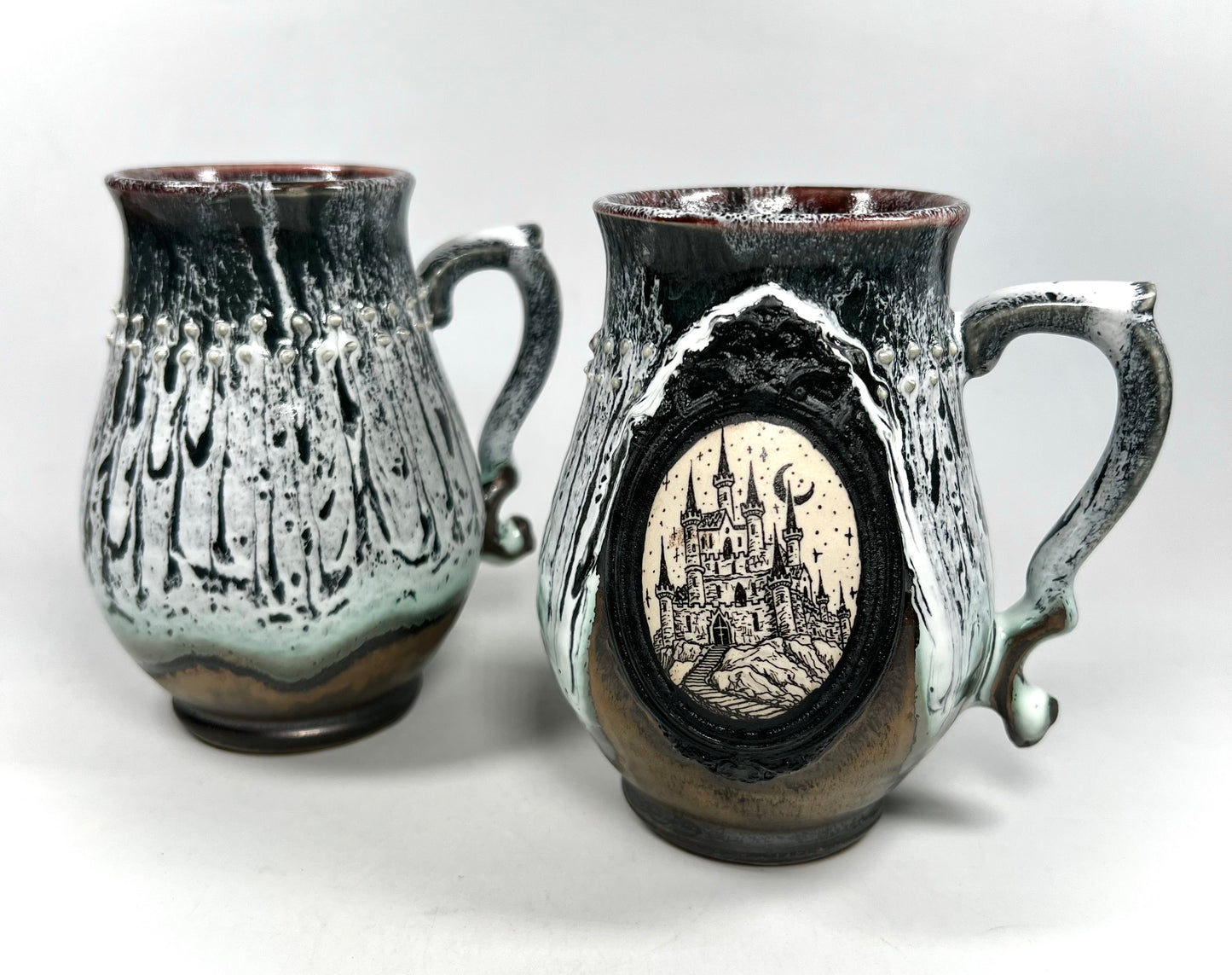 White and Gold Castle Cameo Mug