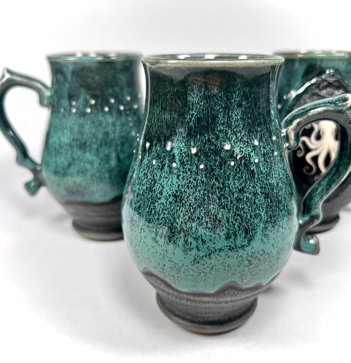 Octopoda Cameo Mug