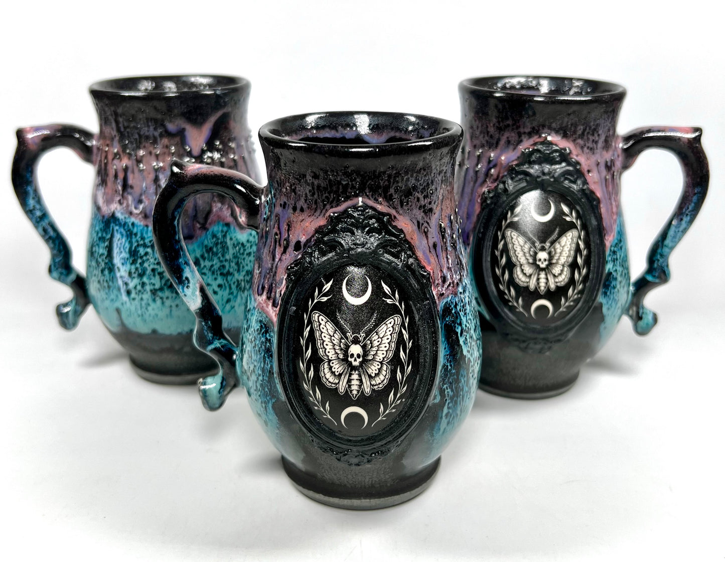 (PREORDER)Purple and Teal Deaths-head Hawkmoth Mug