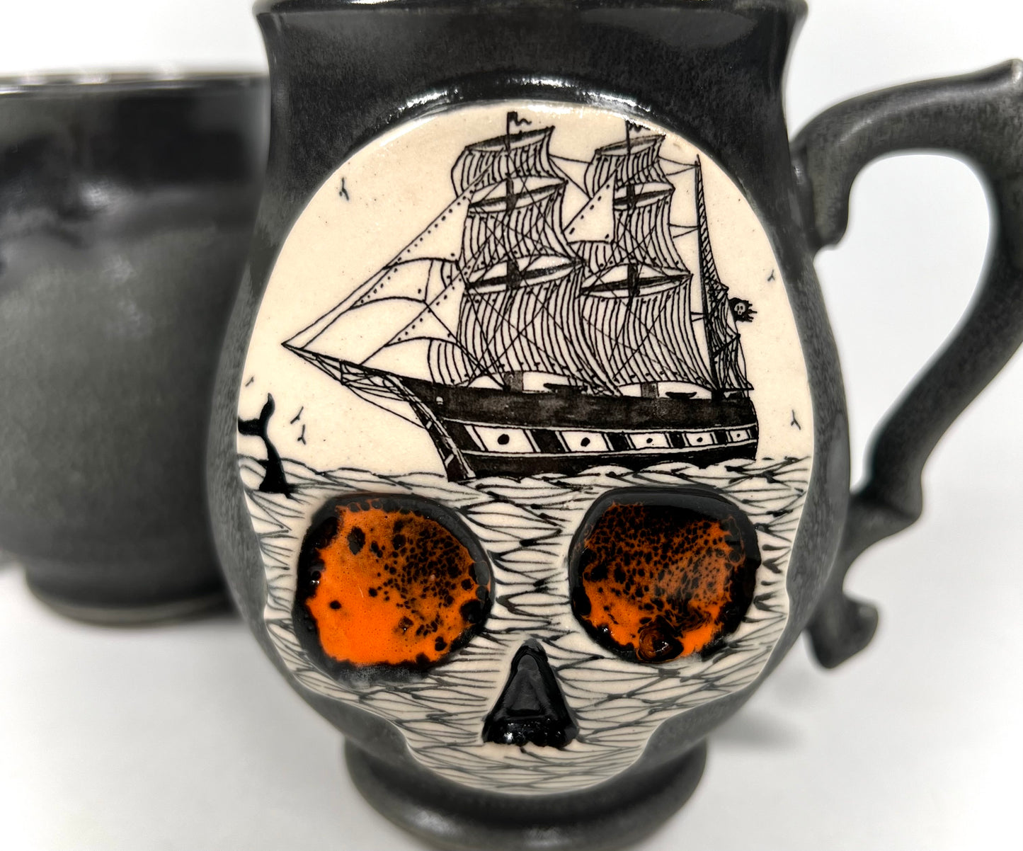 Canon Black Ghost Ship Skull Mug