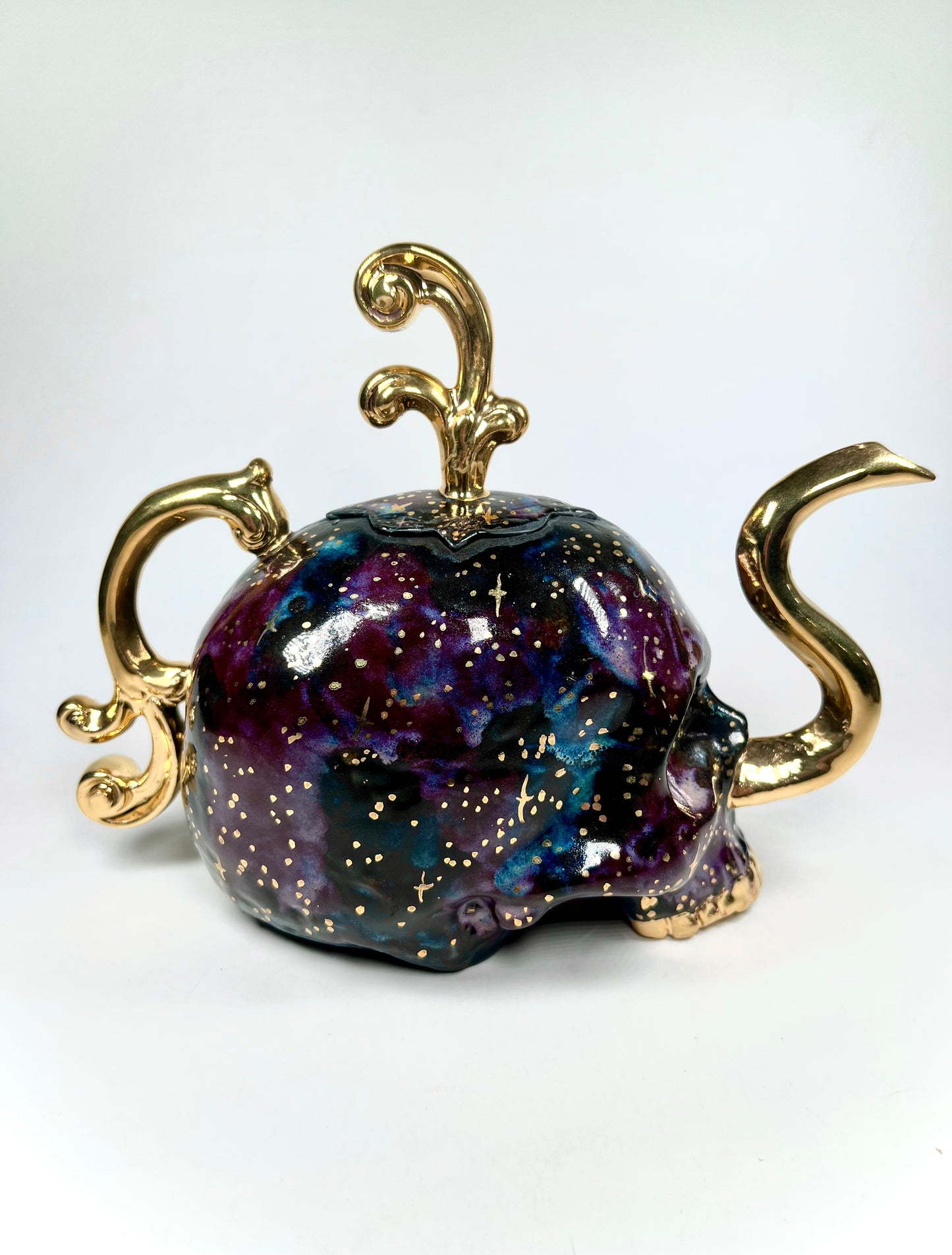 (PREORDER) Deadspace Victorian Skull Teapot