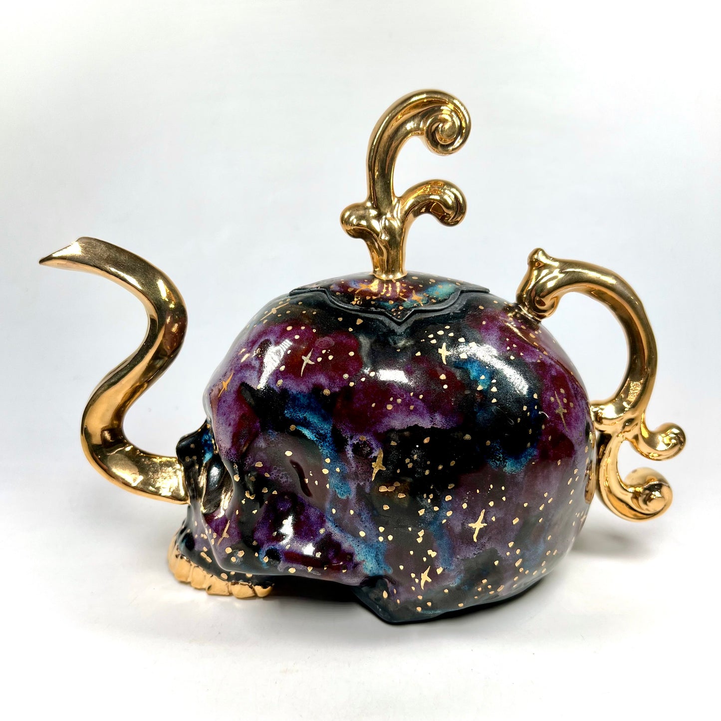 (PREORDER) Deadspace Victorian Skull Teapot
