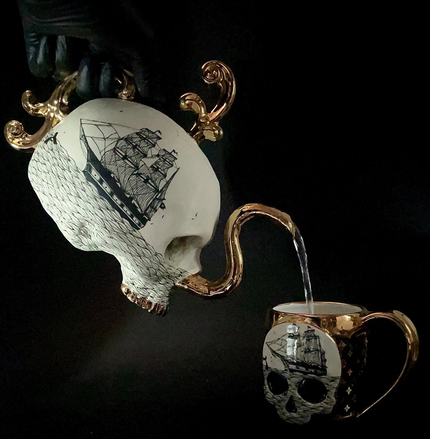 Ghost Ship Skull Teapot